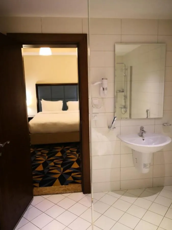 Landmark Hotel Jeddah Formerly Jory فندق لاندمارك جدة 沙特阿拉伯